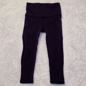 Lululemon cropped mesh dark navy leggings